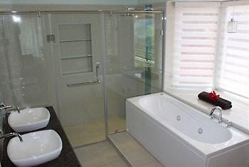 Farview Mountain Resort Villas Ooty Extérieur photo