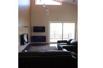 Farview Mountain Resort Villas Ooty Extérieur photo